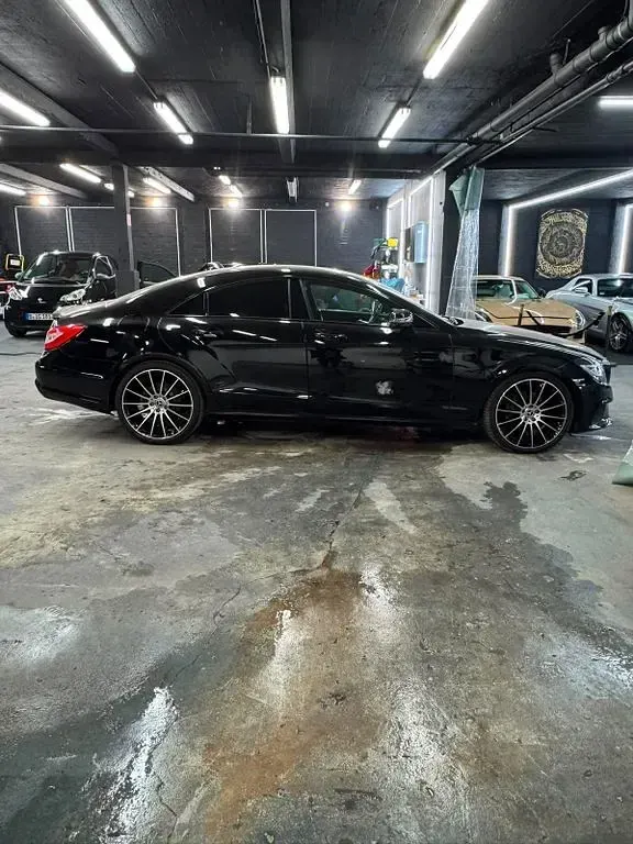 Gebraucht Mercedes CLS350 265 PS (194 kW) 2011 Schwarz Coupé