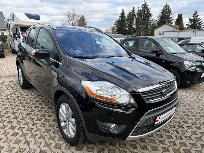 Gebraucht Ford Kuga Titanium 140 PS (102 kW) 2011 Schwarz SUV