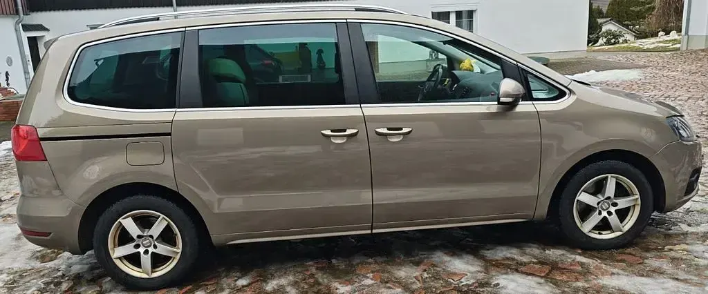 Gebraucht Seat Alhambra 177 PS (130 kW) 2014 Gold Van / Kleinbus