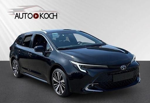 Neu Toyota Corolla 140 PS (102 kW) 2025 Schwarz Kombi