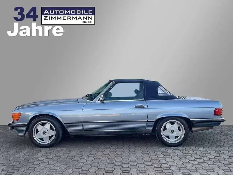 Gebraucht Mercedes 560 231 PS (169 kW) 1985 Blau Cabrio