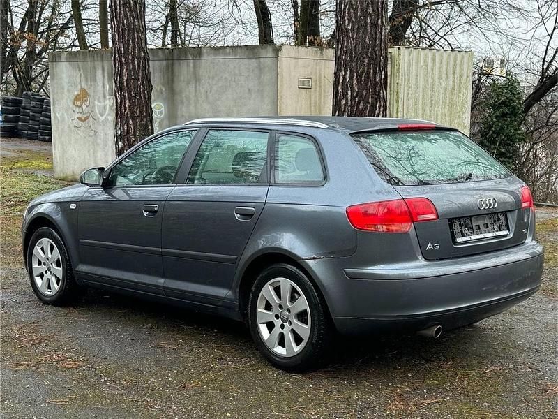 Gebraucht Audi A3 102 PS (75 kW) 2007 Grau Kleinwagen