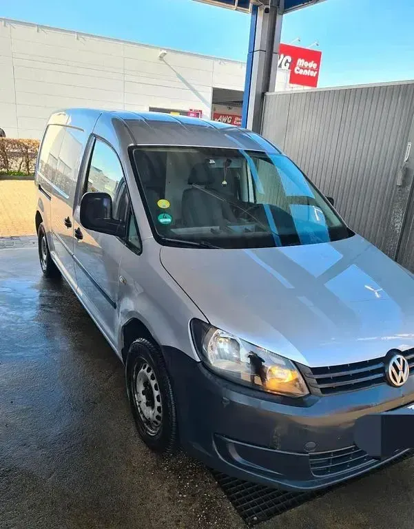 Gebraucht VW Caddy 102 PS (75 kW) 2014 Silber Van / Kleinbus