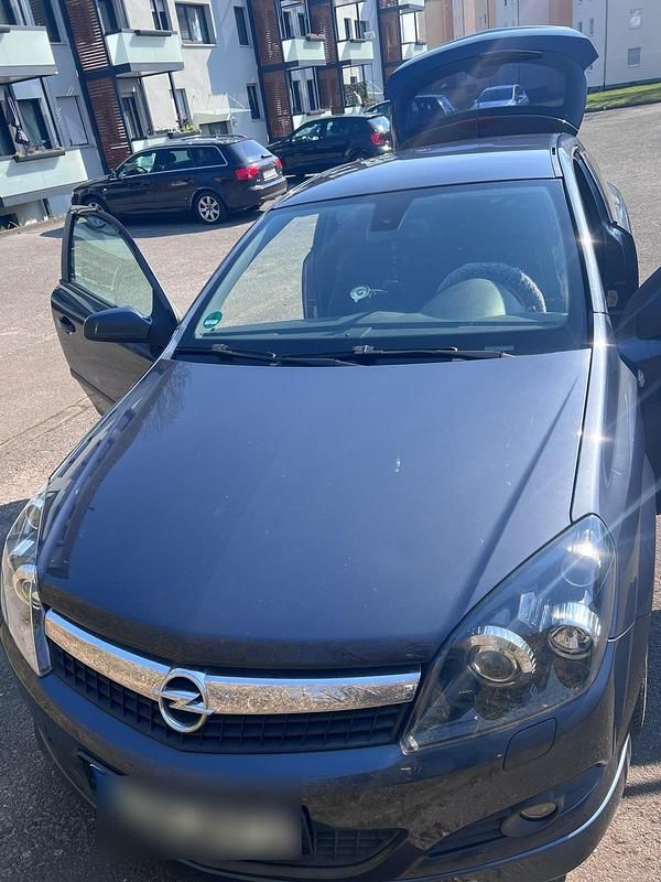 Gebraucht Opel Astra GTC Sport 115 PS (84 kW) 2008 Blau Kleinwagen