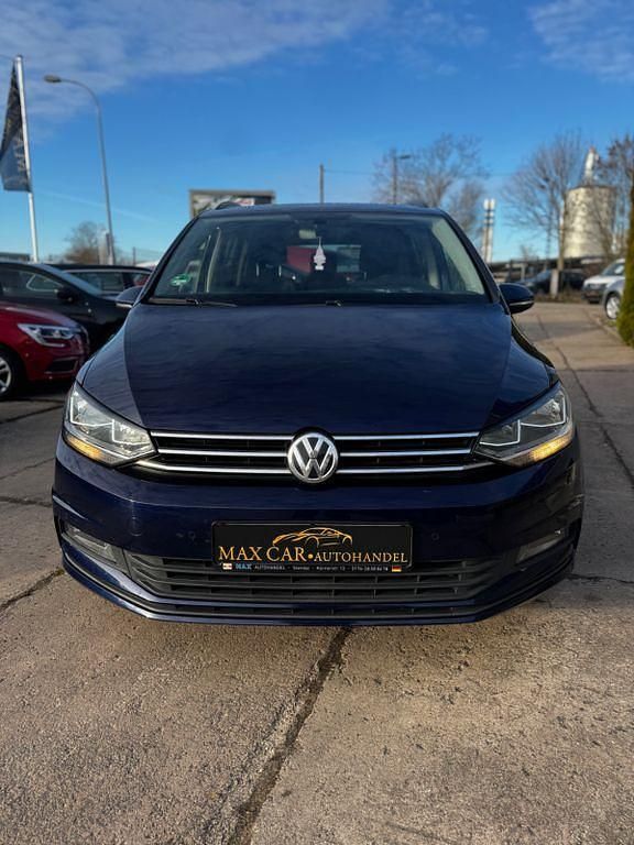 Gebraucht VW Touran Comfortline 116 PS (85 kW) 2017 Blau Van / Kleinbus