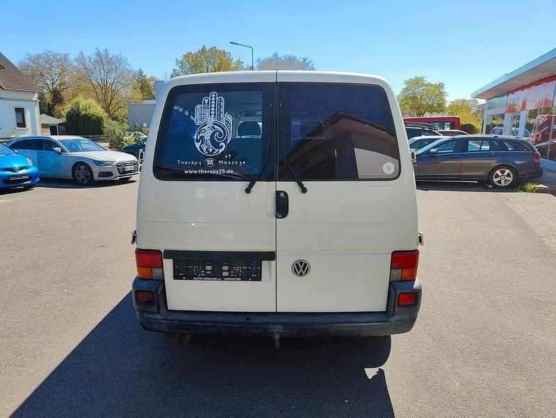 Używany VW Caravelle 102 KM (75 kW) 2000 Biały Van