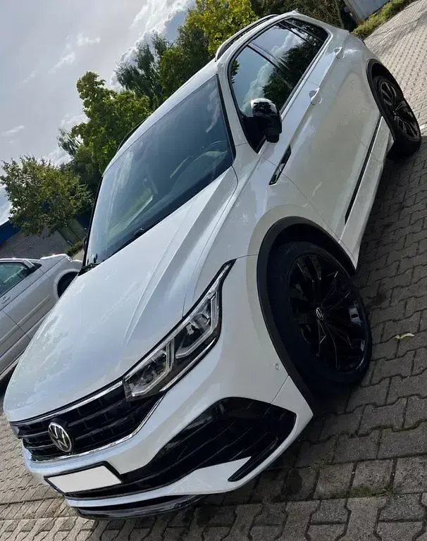 Gebraucht VW Tiguan R-line 200 PS (147 kW) 2021 Weiß SUV