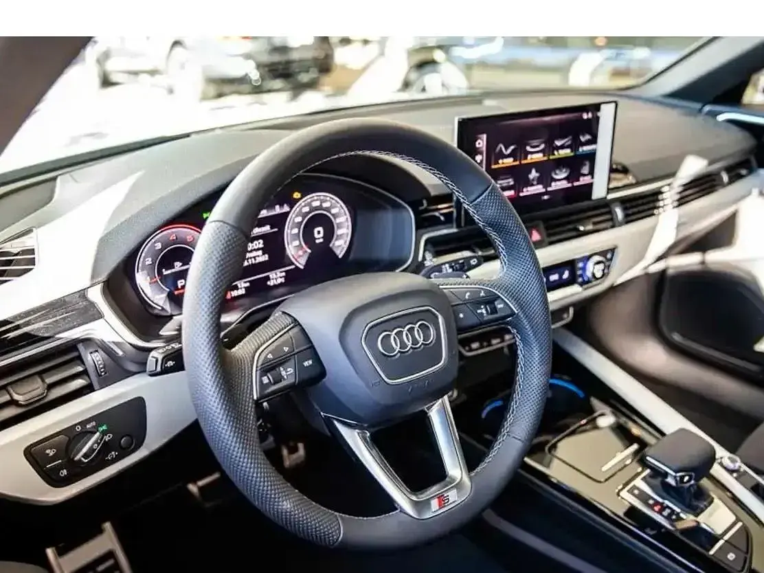 Gebraucht Audi A4 Ambiente 204 PS (150 kW) 2021 Schwarz Kombi