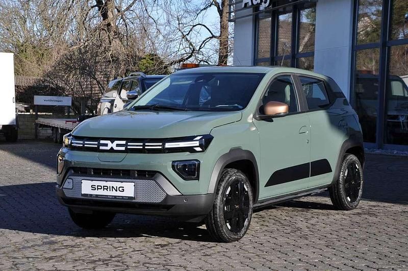 Neu Dacia Spring Extreme 75 kW (102 PS) 2026 Olivgrün Kleinwagen