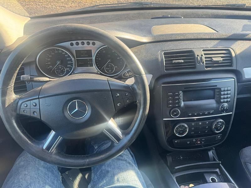 Gebraucht Mercedes R320 190 PS (139 kW) 2006 Grau Van / Kleinbus