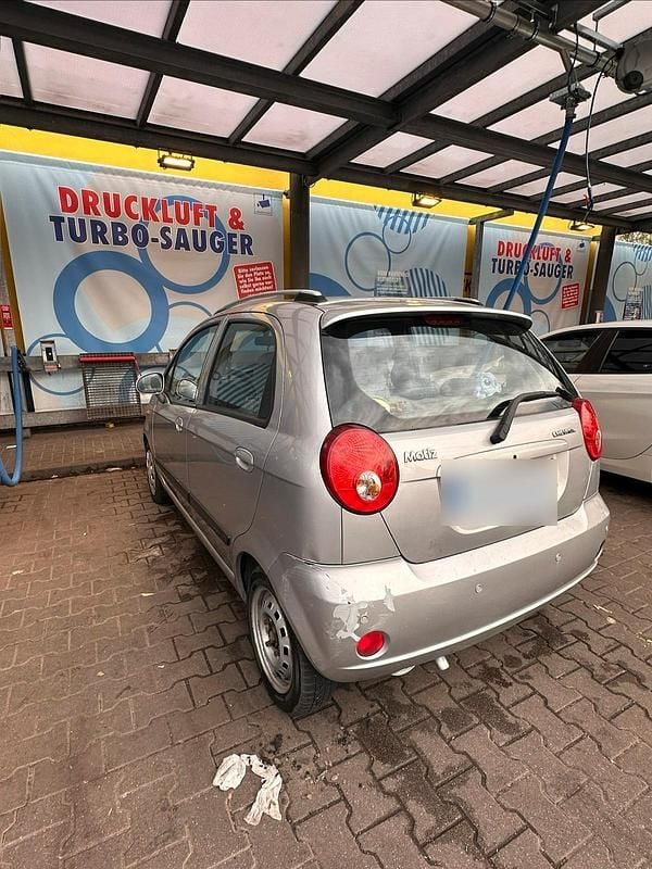 Second-hand Chevrolet Matiz 52 CP (38 kW) 2006 Argintiu Hatchback