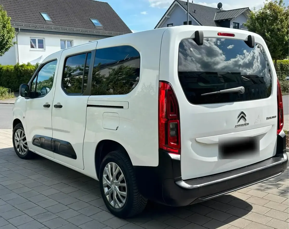 Gebraucht Citroën Berlingo 131 PS (96 kW) 2019 Weiß Van / Kleinbus