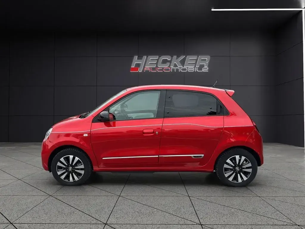 Gebraucht Renault Twingo Techno 60 kW (82 PS) 2022 Feuerrot Kleinwagen