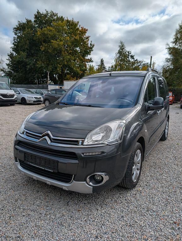 Grau Gebraucht 2014 Citroën Berlingo Van / Kleinbus | 9.790 € (Fairer Preis) - Bild 1/4