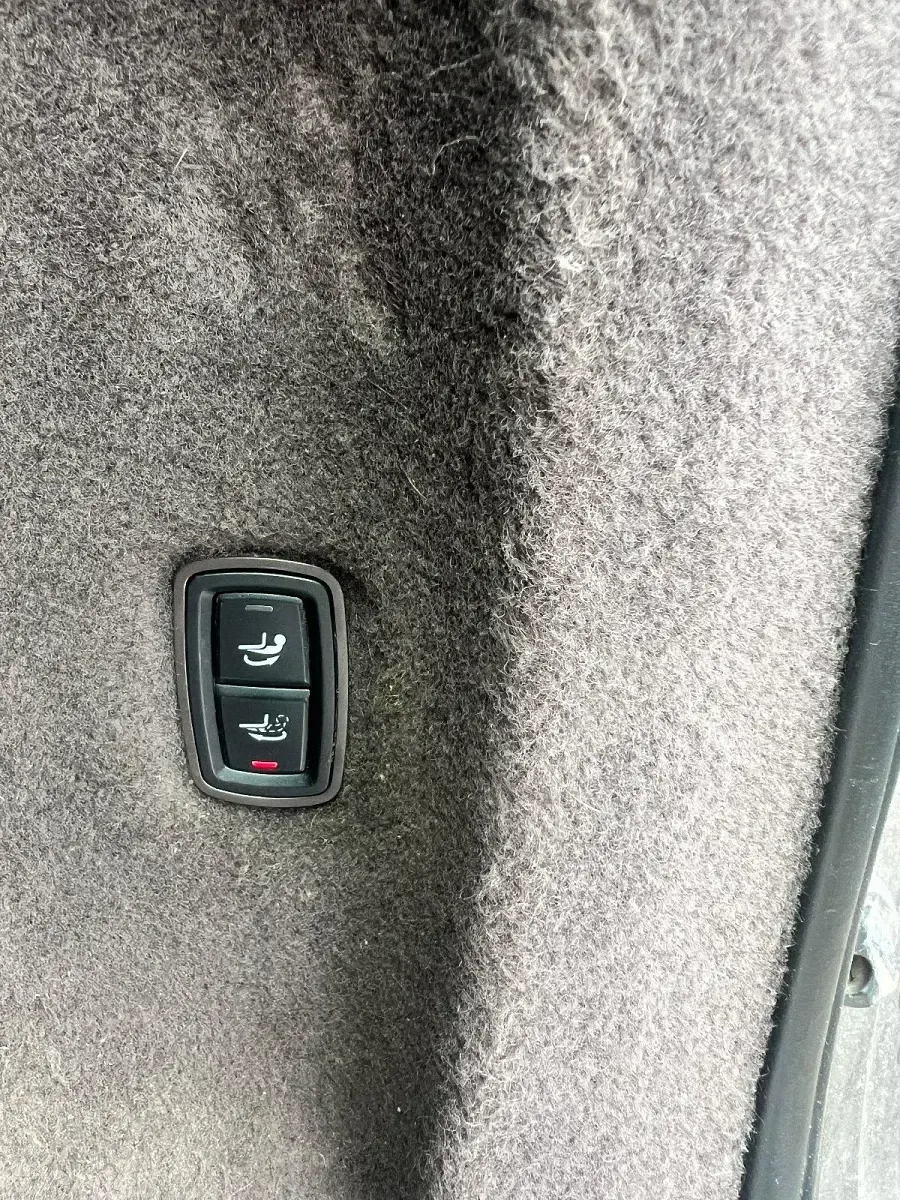 Gebraucht Porsche Cayenne 240 PS (176 kW) 2011 Andere farben SUV