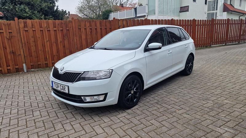 Gebraucht Skoda Rapid Cool Edition 90 PS (66 kW) 2016 Weiß Kleinwagen