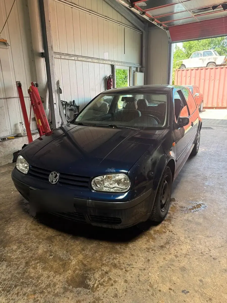 Gebraucht VW Golf III 75 PS (55 kW) 1998 Blau Kleinwagen