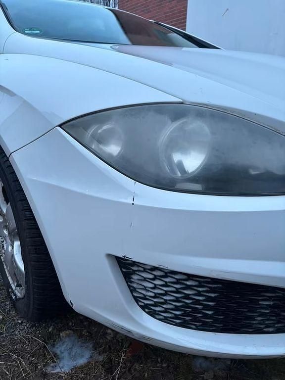 Gebraucht Seat Leon Reference 86 PS (63 kW) 2009 Weiß Kleinwagen