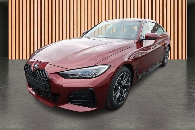 Rot Gebraucht 2023 BMW 420 Gran Coupé M Sport Coupé | 40.979 € (Fairer Preis) - Bild 1/4