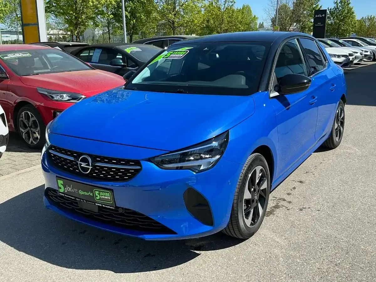 Gebraucht Opel Corsa-e Elegance 100 kW (136 PS) 2023 Voltaic blue met/typ aussenve Kleinwagen