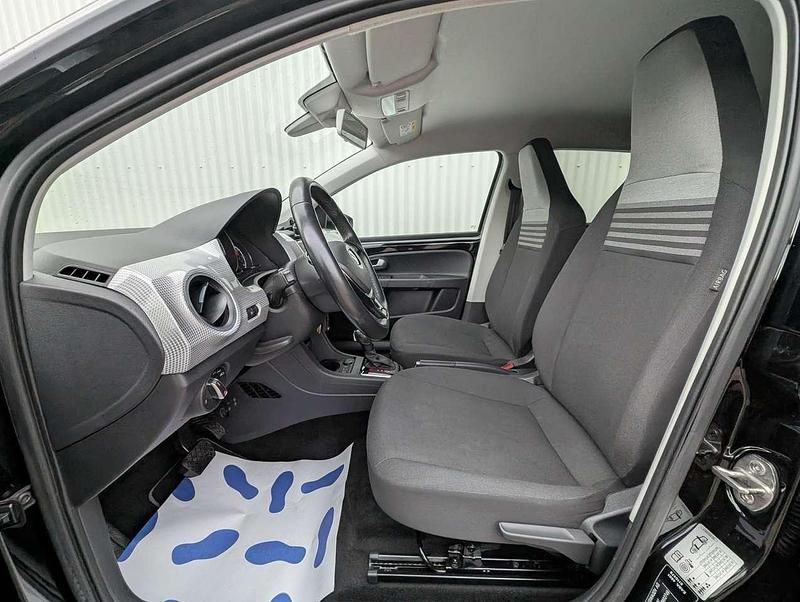Gebraucht VW e-up! 60 kW (82 PS) 2019 Black pearl Kleinwagen