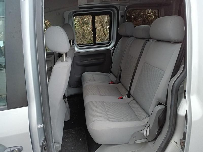 Gebraucht VW Caddy Life 80 PS (58 kW) 2009 Silber Van / Kleinbus