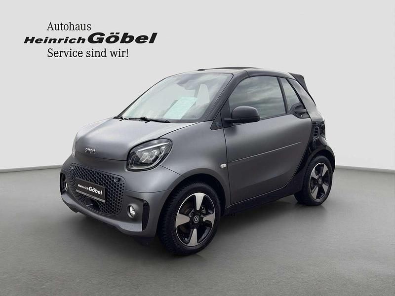 Bodypanels in titania grey (ma Gebraucht 2023 Smart ForTwo Electric Drive Exclusive Cabrio | 18.900 € (Etwas zu teuer) - Bild 1/4