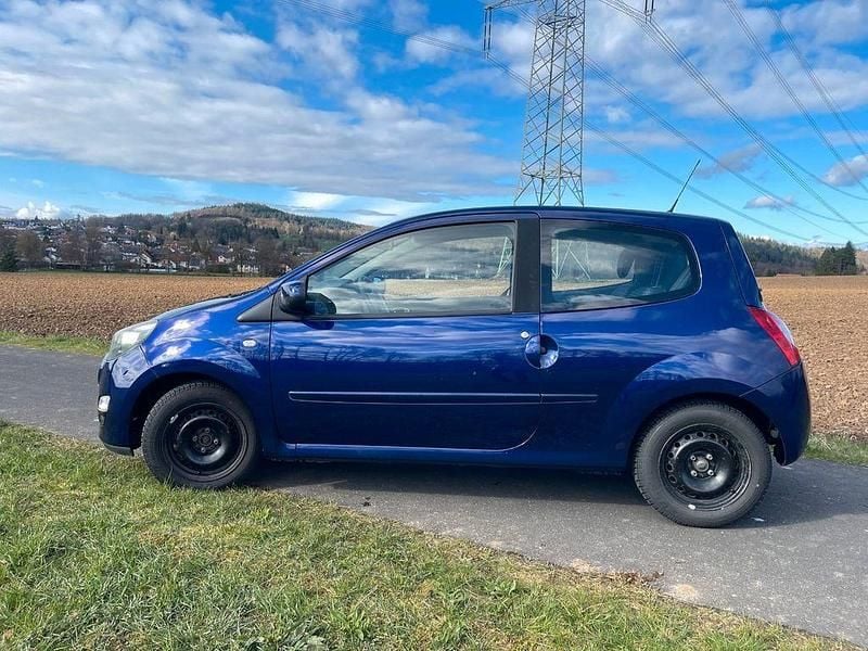 Gebraucht Renault Twingo Initiale Paris 75 PS (55 kW) 2013 Violet Kleinwagen