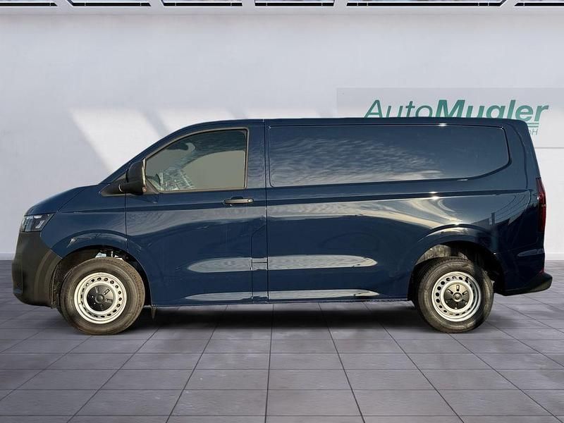 Neu VW T6.1 110 PS (80 kW) 2025 Blau Van