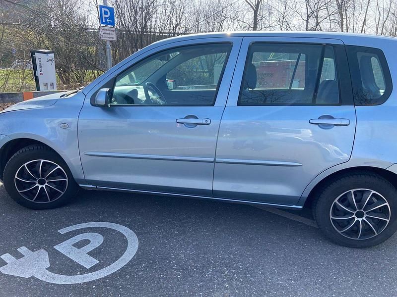Gebraucht Mazda 2 80 PS (58 kW) 2005 Blau Kleinwagen