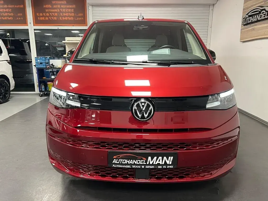 Używany VW T7 150 KM (110 kW) 2024 Czerwony Van