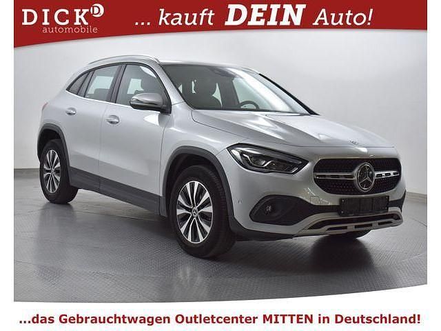 Grau Gebraucht 2021 Mercedes GLA200 Style SUV | 26.950 € (Superpreis) - Bild 1/4