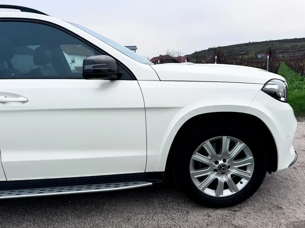 Gebraucht Mercedes GLS350 AMG line 258 PS (189 kW) 2018 Weiß SUV