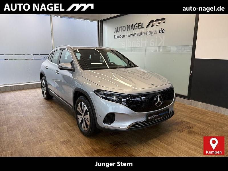 Silber Gebraucht 2024 Mercedes EQA250 Progressive SUV | 35.386 € (Fairer Preis) - Bild 1/4