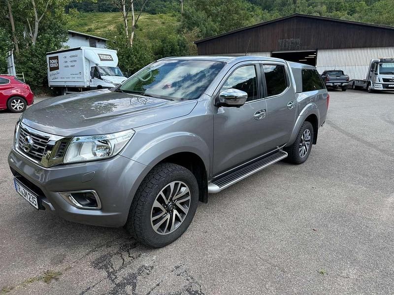 Grau Gebraucht 2018 Nissan Navara S Abholung | 26.500 € (Etwas zu teuer) - Bild 1/4