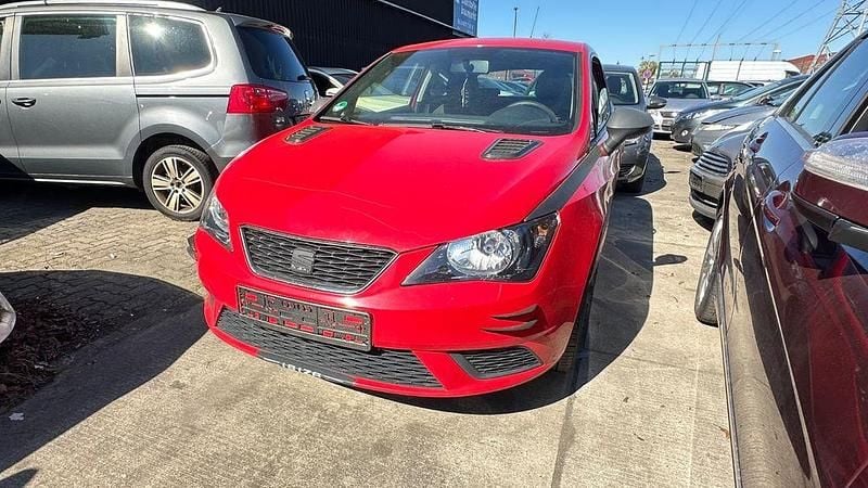 Second-hand Seat Ibiza SC Reference 60 CP (44 kW) 2014 Roșu Hatchback