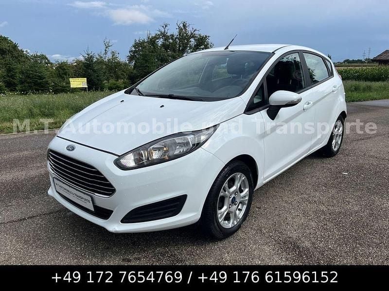 Weiß Gebraucht 2013 Ford Fiesta SYNC Edition Kleinwagen | 2.499 € (Superpreis) - Bild 1/4