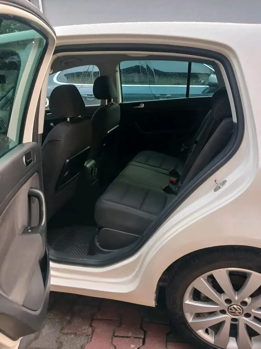 Gebraucht VW Golf VI 80 PS (58 kW) 2011 Kleinwagen