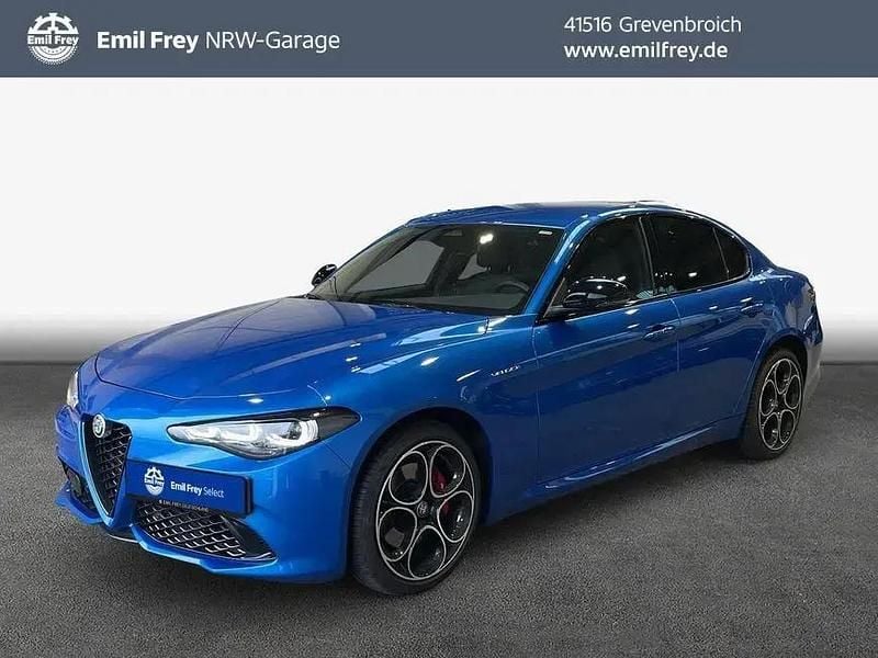 Colore esterno (modrá misano) Gebraucht 2024 Alfa Romeo Giulia Premium Limousine | 35.990 € (Superpreis) - Bild 1/3