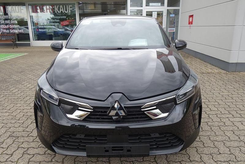Neu Mitsubishi Colt Edition 91 PS (66 kW) 2025 Schwarz Limousine