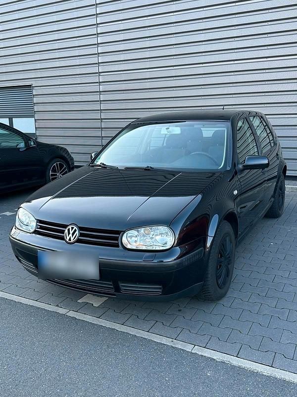 Gebraucht VW Golf IV 101 PS (74 kW) 2003 Schwarz Kleinwagen