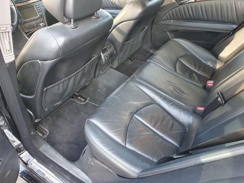 Gebraucht Mercedes E320 Elegance 224 PS (164 kW) 2008 Schwarz Limousine