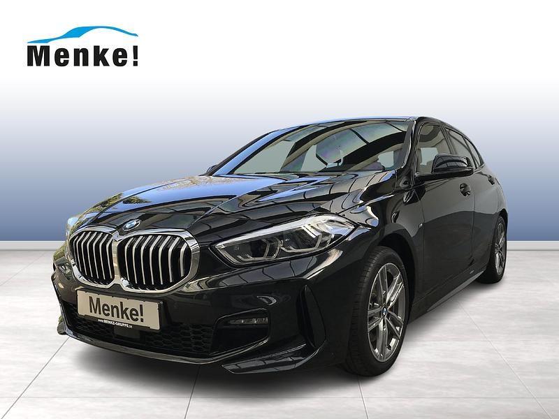 Schwarz Gebraucht 2021 BMW 118 M Sport Kleinwagen | 26.990 € (Etwas zu teuer) - Bild 1/4