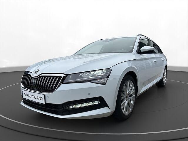 Gebraucht Skoda Superb Ambition 150 PS (110 kW) 2024 Weiß Kombi