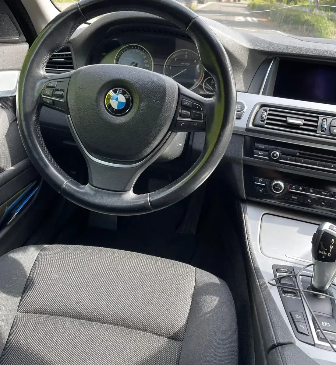 Gebraucht BMW 525 218 PS (160 kW) 2016 Schwarz Kombi