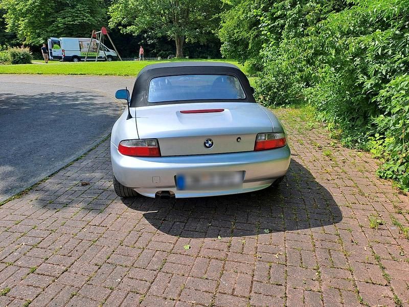 Gebraucht BMW Z3 116 PS (85 kW) 1997 Silber Cabrio