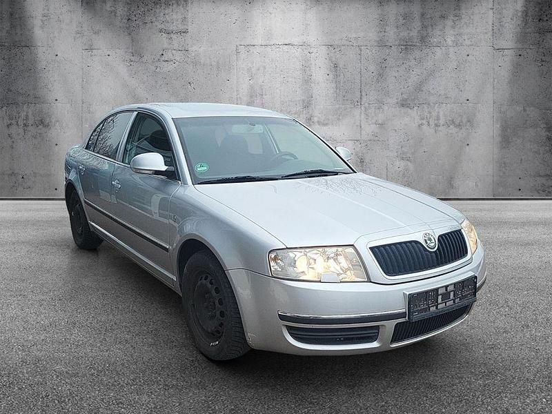 Gebraucht Skoda Superb Exclusive 150 PS (110 kW) 2008 Silber Limousine