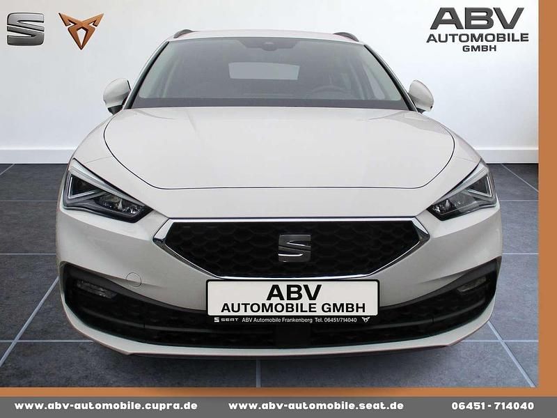 Gebraucht Seat Leon Style 150 PS (110 kW) 2024 Weiß Kombi