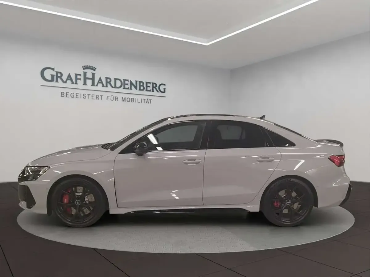 Ny Audi RS3 400 HK (294 kW) 2026 Grå Sedan
