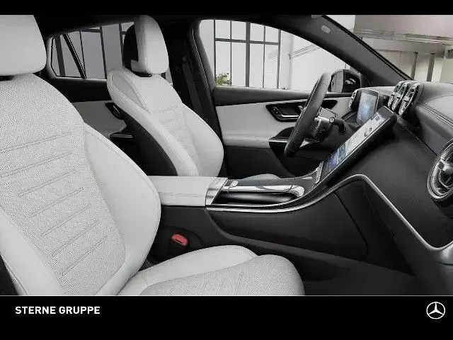 Gebraucht Mercedes GLC220 AMG line 197 PS (144 kW) 2026 Lack obsidianschwarz SUV